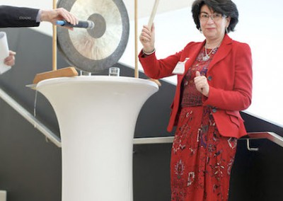 Mayor opens marketplace