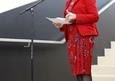 Mayor opens marketplace
